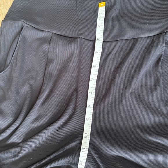 Vuori Lux At Ease Harem Ribbed Black Lounge Pants Joggers Size M Yoga Comfy - Picture 8 of 11